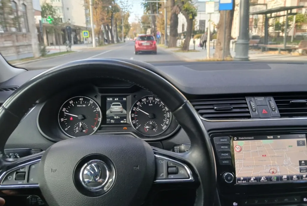 Skoda Octavia TSI DSG 7 250 eur