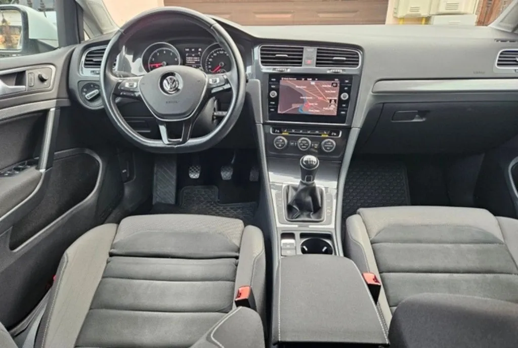 Vw Golf 7 5 Highline 12 700 eur