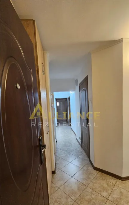 Piata Sudului Ap 3 Cam 85 mp de inchiriat