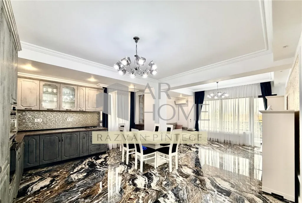 Apartament 3 camere de lux parcare Cartier Albert Ploiest