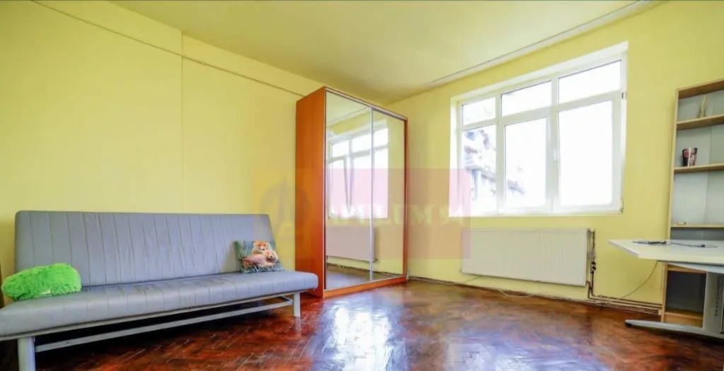 Garsoniera Cantemir Budapesta