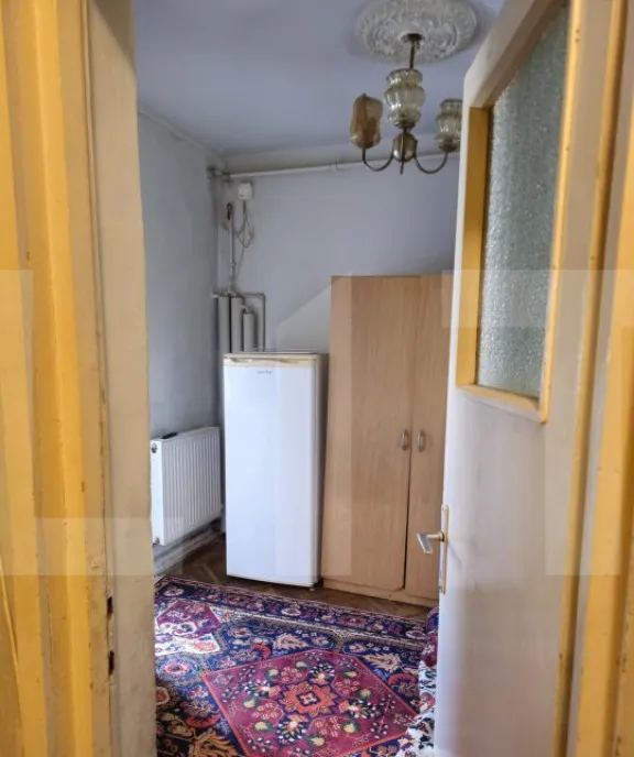 Apartament de vanzare cu o camera 40 mp zona Take Ionesc