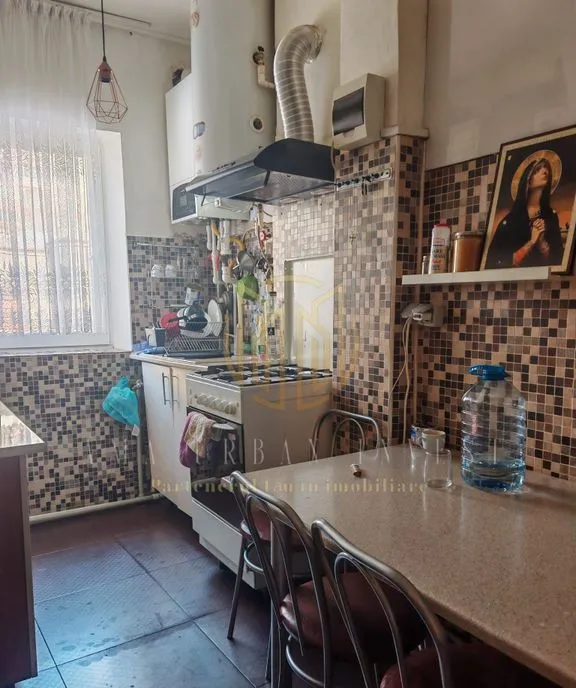 Apartament in vila Stefan cel Mare la 300 m metrou curte