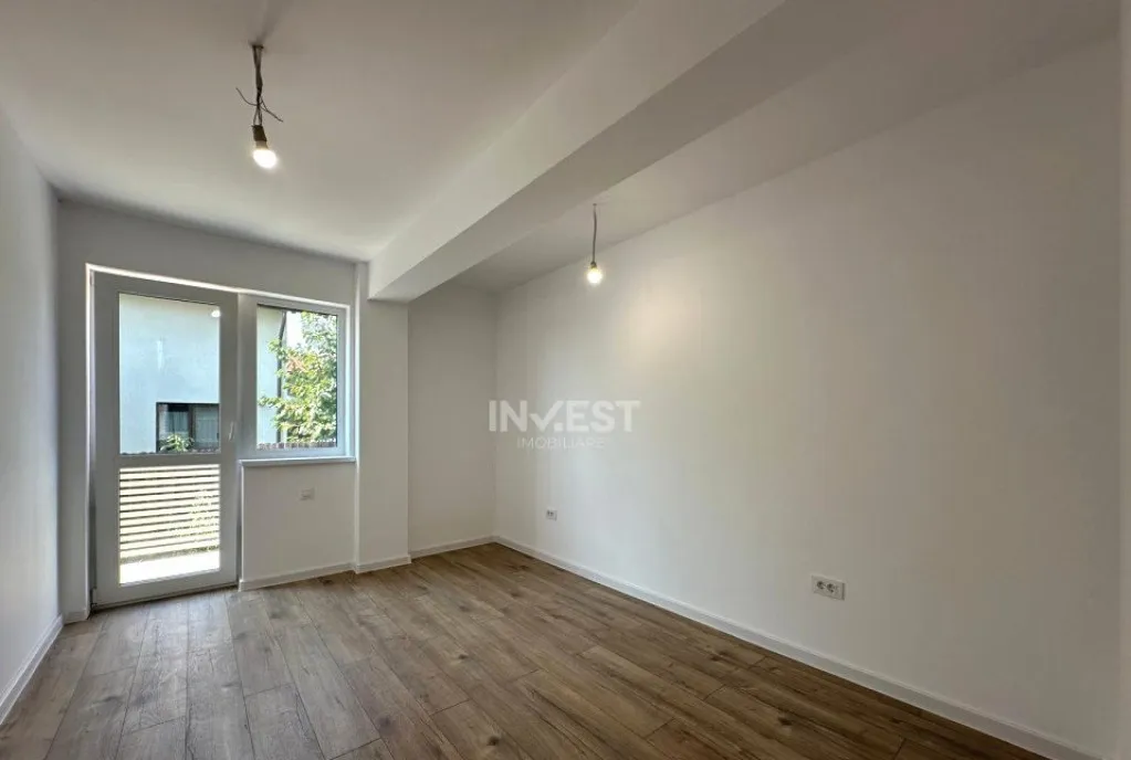 mutare imediata 3 camere gradina 160MP