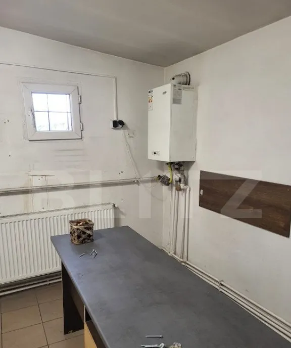 Afacere la cheie service auto 460 mp zona Micro 4