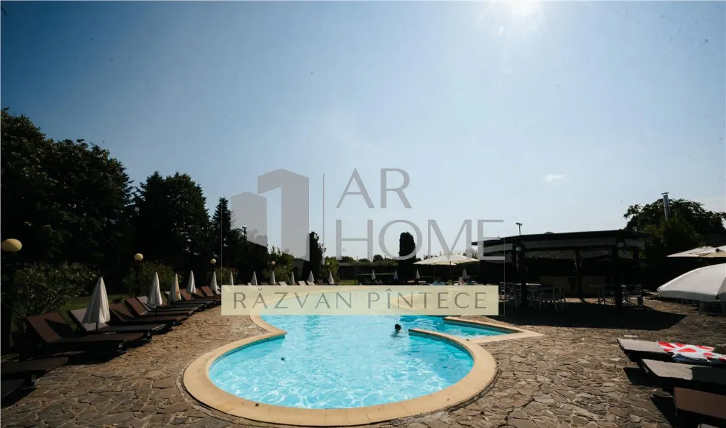 De vanzare restaurant evenimente piscina teren 31150 mp