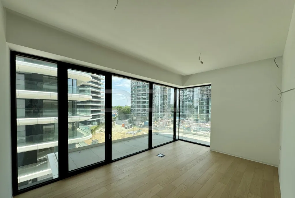 4 camere premium in One Lake Club 12 min Metrou Pipera