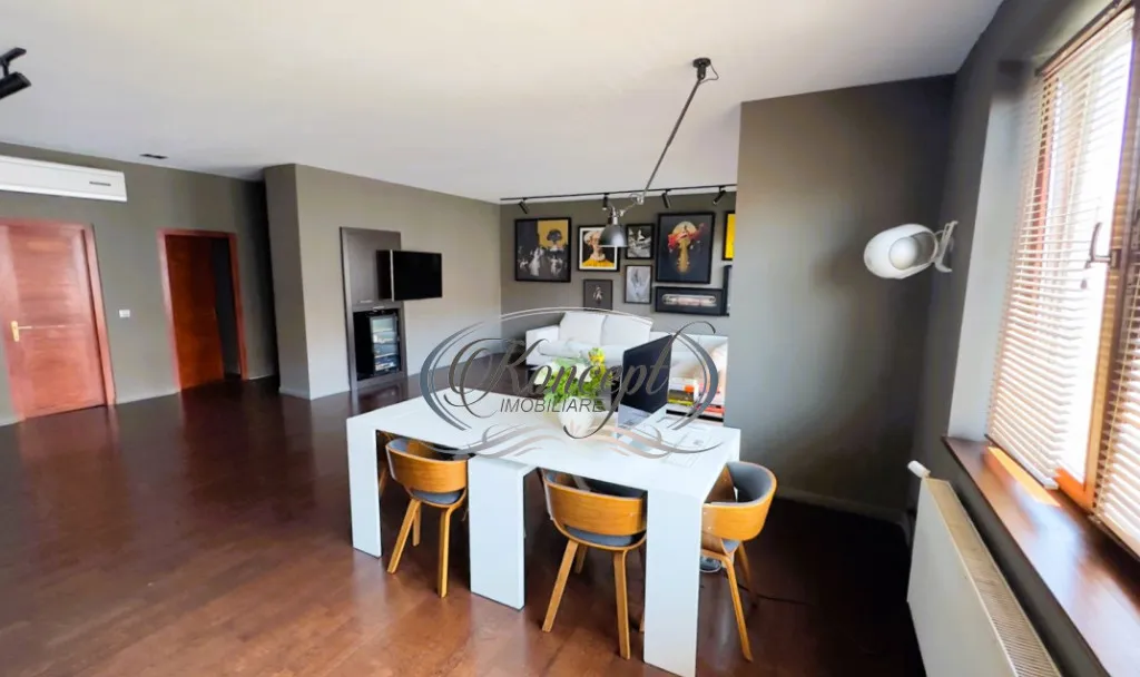 Apartament spatios si deosebit in zona Ultracentrala