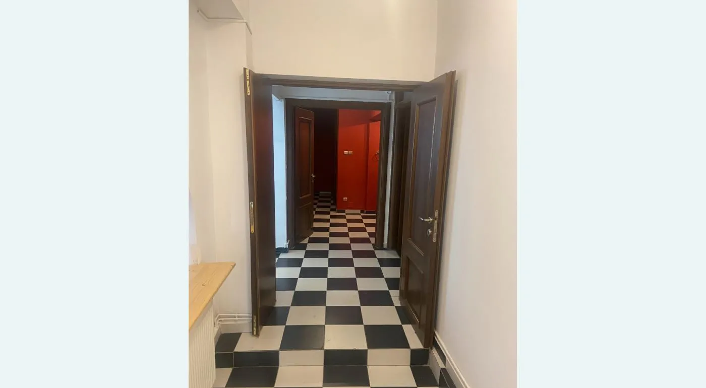 De vanzare Imobil mixt D P 3E - Bulevardul Voluntari 57 Il