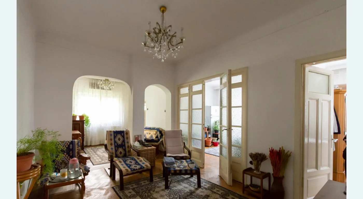 13 Septembrie Drumul Sarii Cotroceni vila teren 350mp