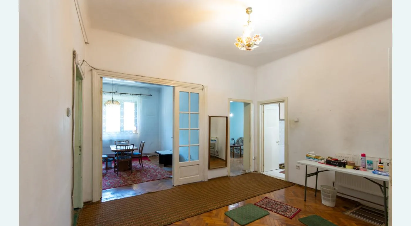 13 Septembrie Drumul Sarii Cotroceni vila teren 350mp