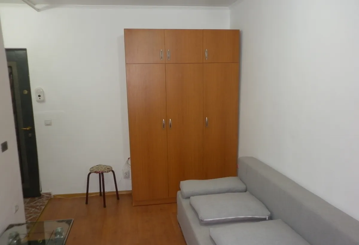 Piata Sudului Oltenitei vav Scoala de Politie