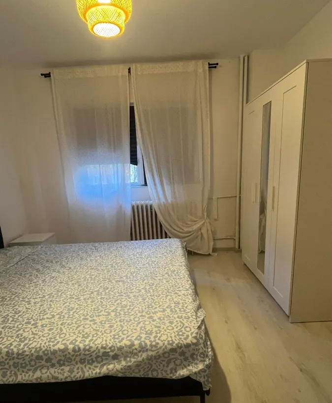 Stefan cel Mare Tei renovat mobilier nou 10 min metrou Obor proprietar