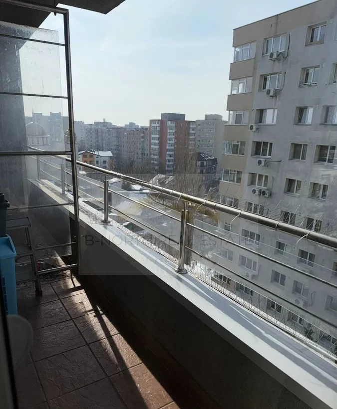 Titan Piata Salajan Apartament 2 camere de inchiriat decomandat etaj 7