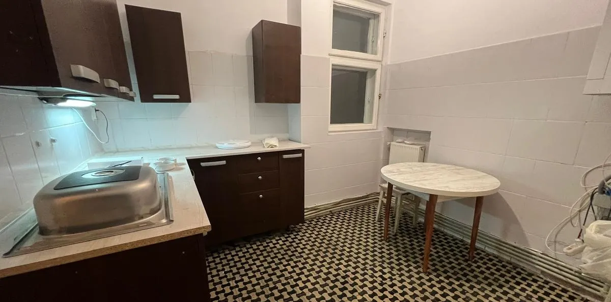 Universitate Rosetti Apartament 3 camere renovat 2025 centrala