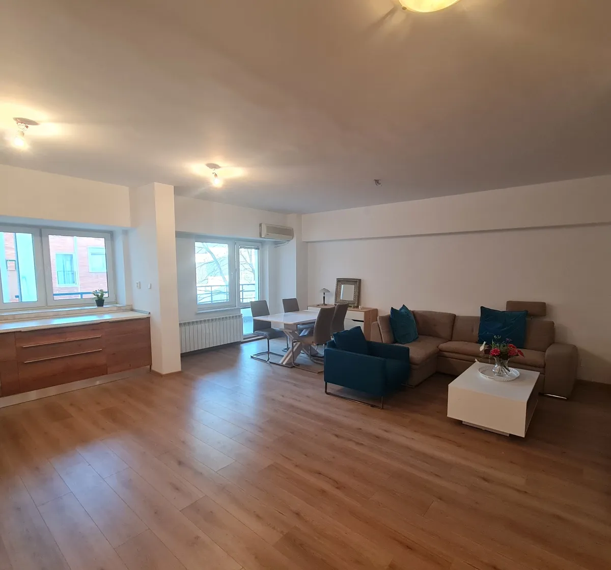 Nordului Cartier Francez 3 camere