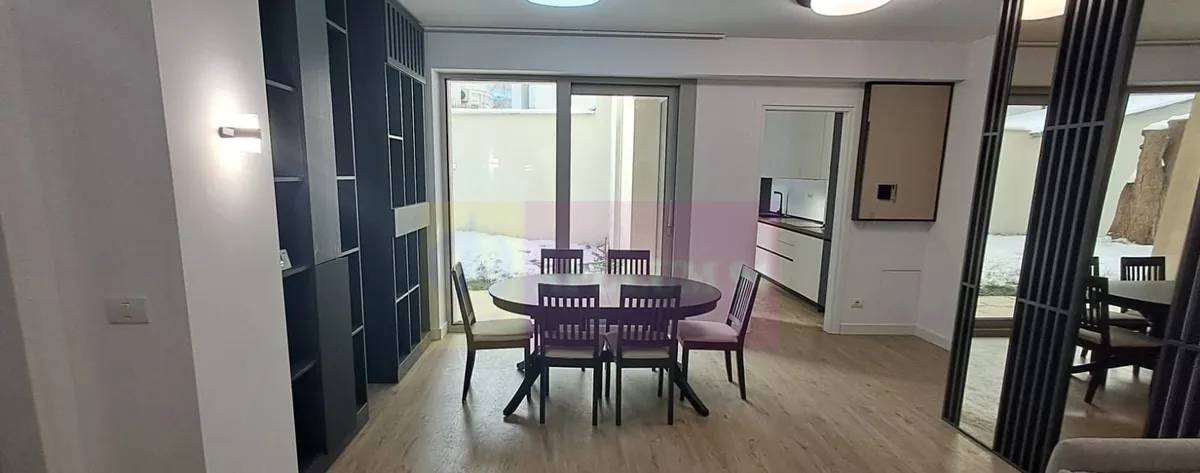Apartament 4 camere Cartierul Armenesc Gradina privata 160mp