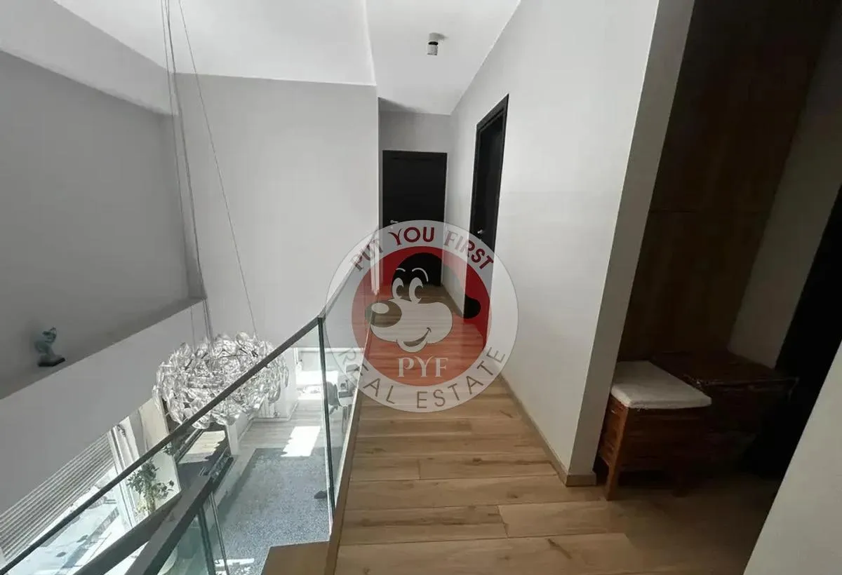 Parcul Carol 4 camere 156mp Duplex B12300