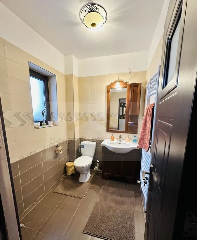 Vila mobilata complet de inchiriat aproape de padure 4 camere