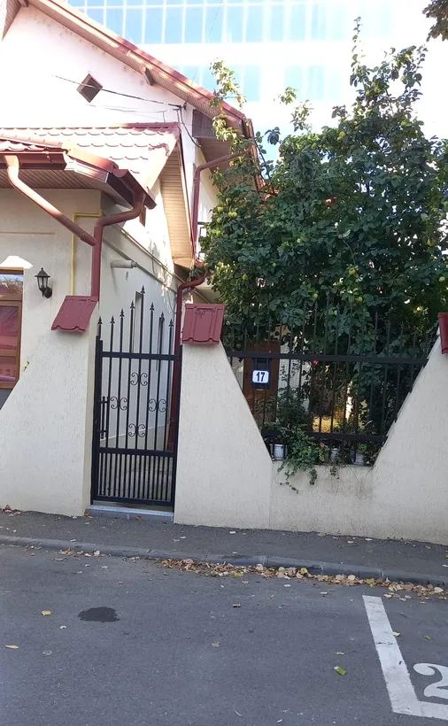 Drumul Taberei Plaza vila de inchiriat