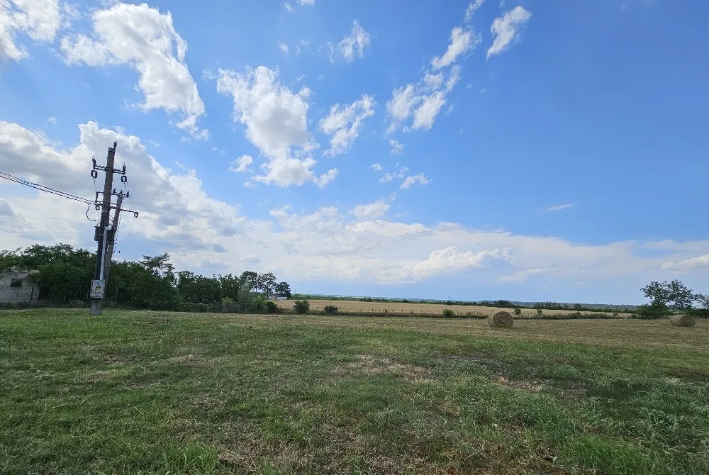 Poienarii Burchii judetul Prahova conac neoromanesc si teren 2 800 mp