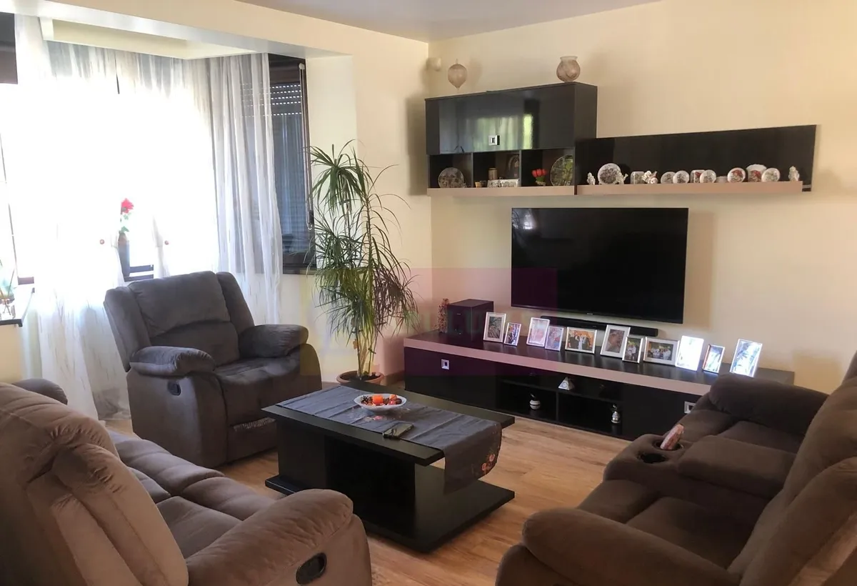 Vila premium excelenta zona foarte linistita Popesti