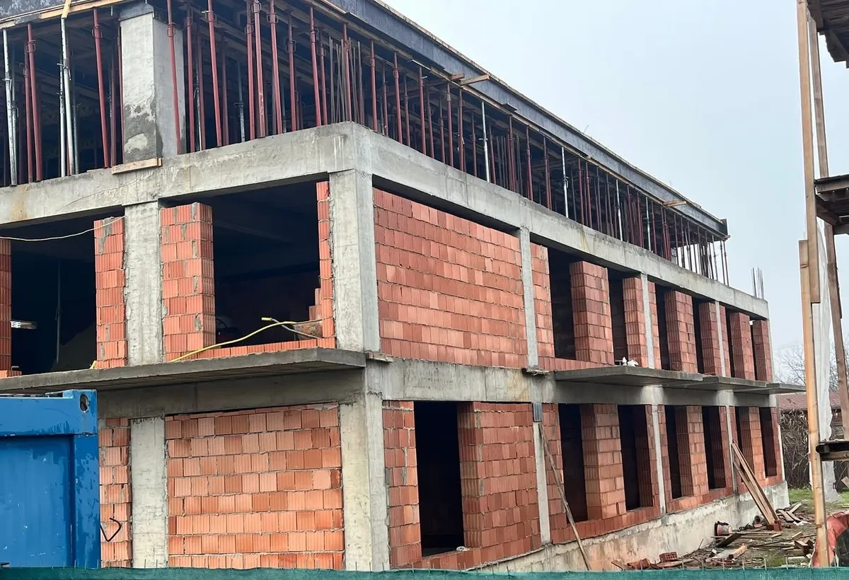 Nicolae Grigorescu nou apartament 56 mp bloc nou balcon inclus