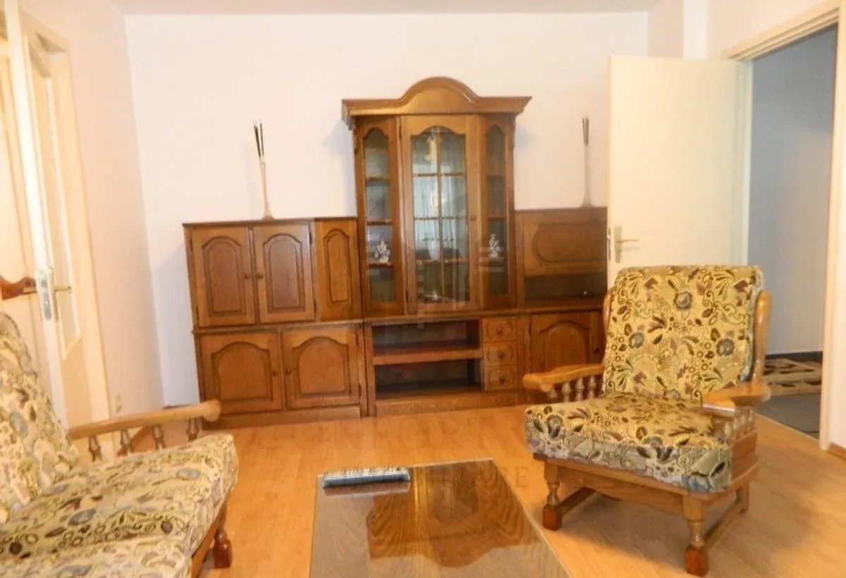 Unirii Cantemir bloc stradal 4 min metrou 3/8 Apartament 2 camere