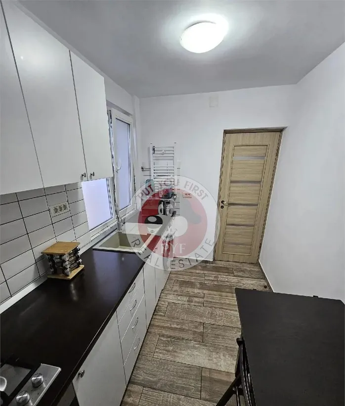 Eroii Revolutiei 2 camere 50mp Decomandat B12836