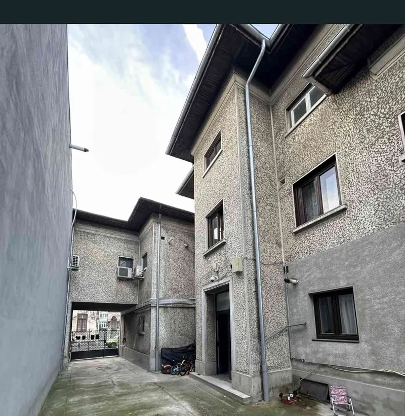 Ultracentral Piata Unirii kilometrul 0 apartament in vila