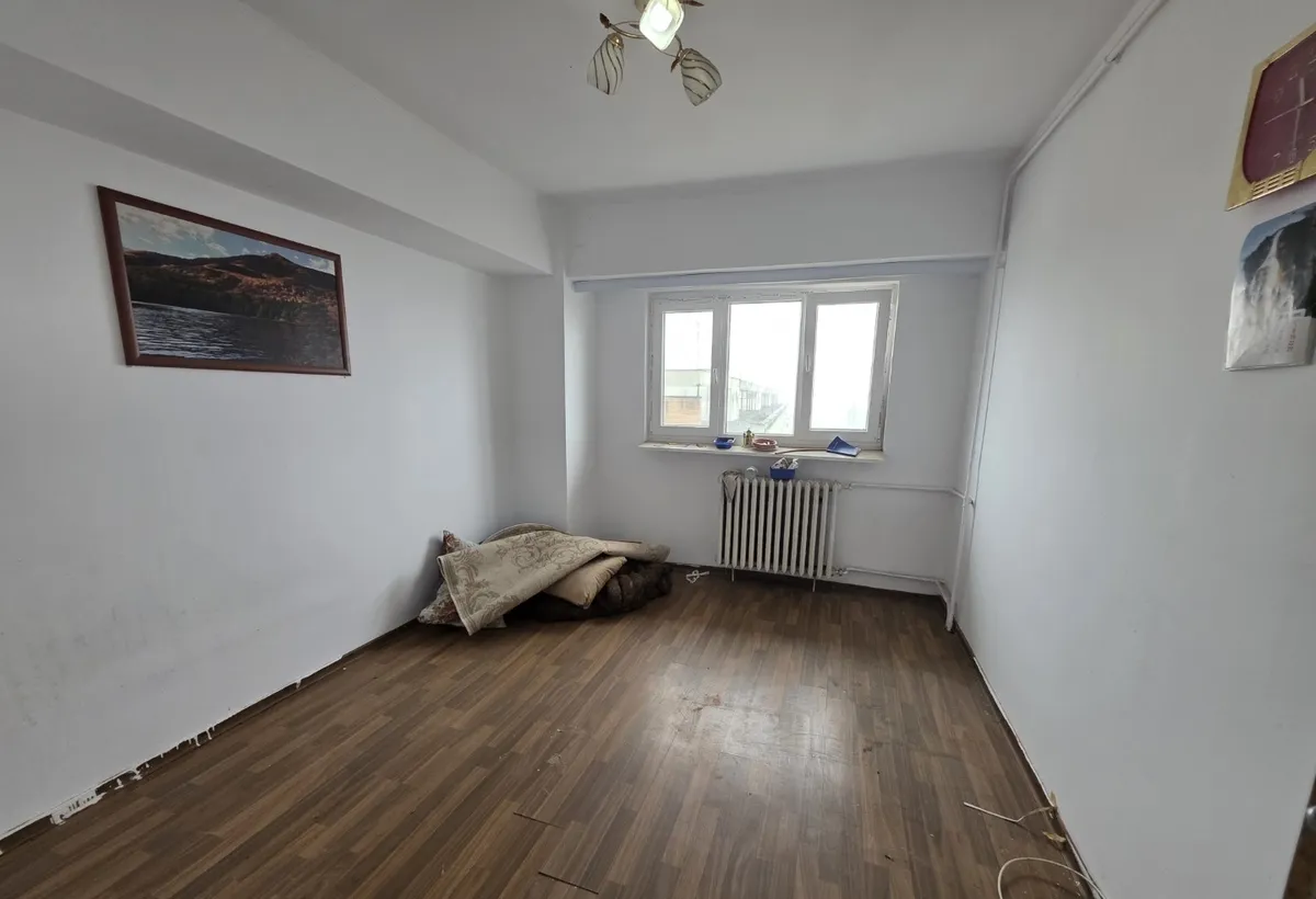 Berceni pe B ul Obregia stradal bloc reabilitat pasajul Europa Unita