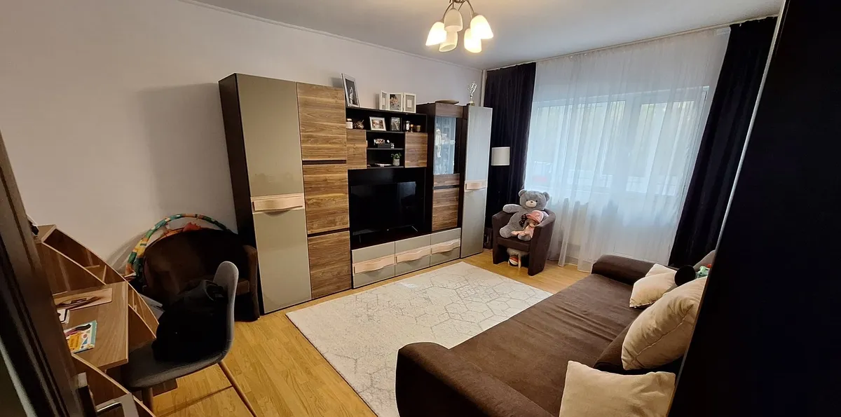 Militari Gorjului apartament 3 camere 2 bai centrala proprie