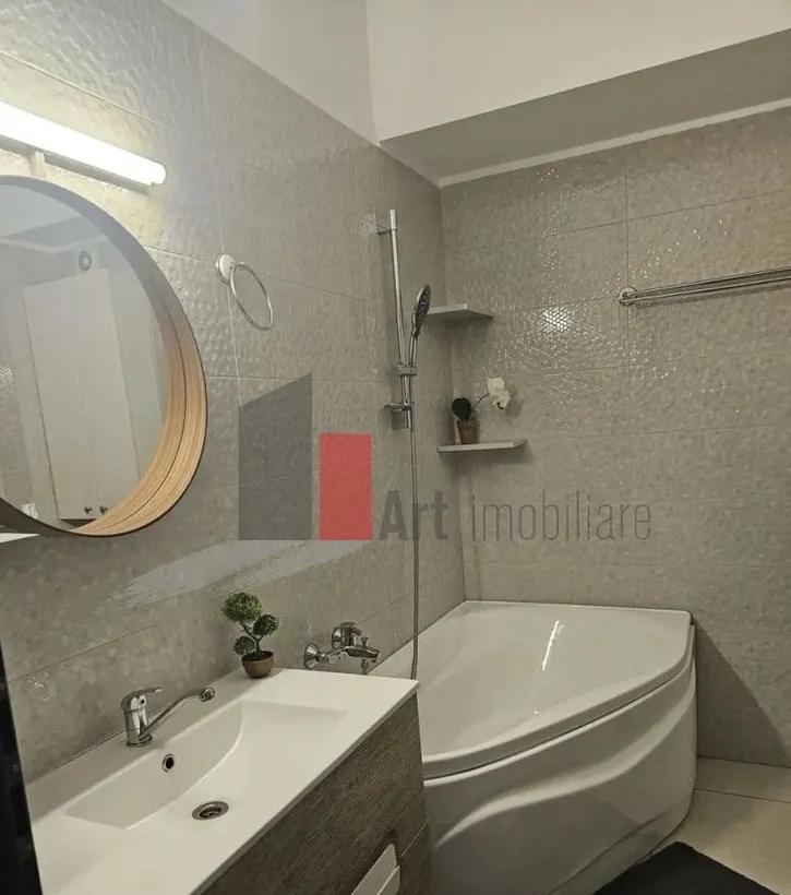 Militari Rezidence 72 mp pret 110mii euro