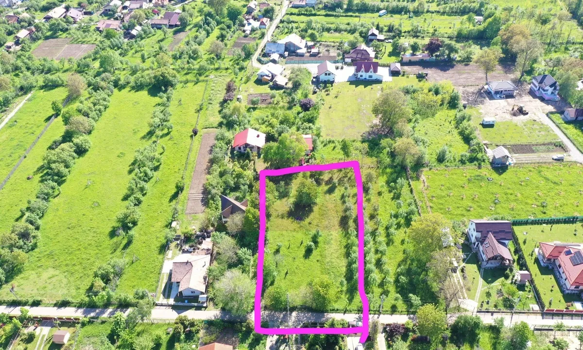 Teren intravilan de vanzare in Brebu zona foarte linistita