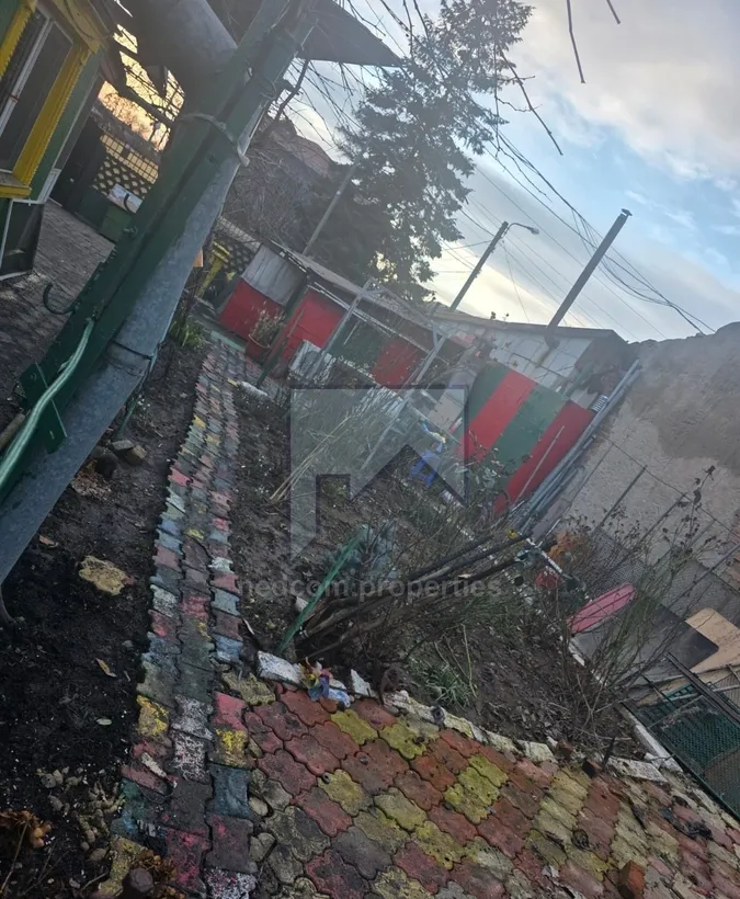 Rahova Garoafei Teren intravilan toate utilitatile