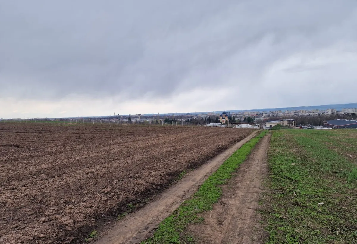 Teren 10 000mp Bacau strada Alexandru Safran