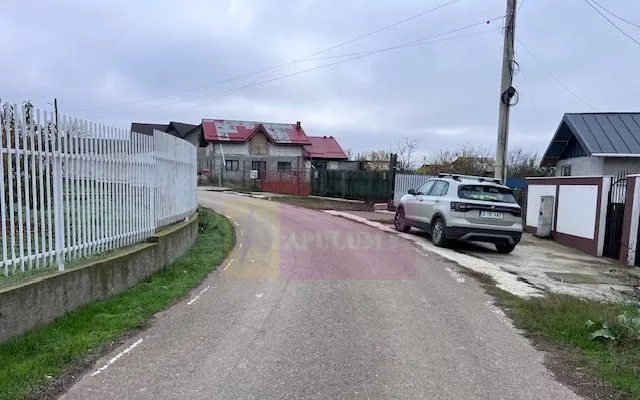 Teren Comana Str Livezii in apropiere de gara