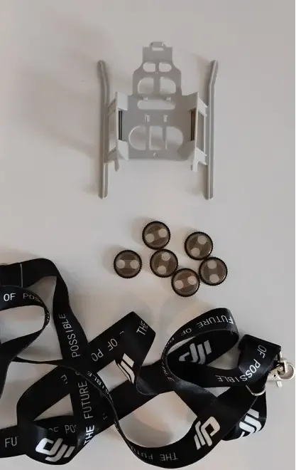 Drona dji mini 3 pro cu telecomanda accesorii incluse