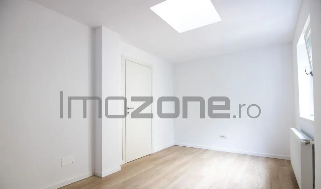 700 m metrou Gorjului 2 camere luminos bloc nou tip b