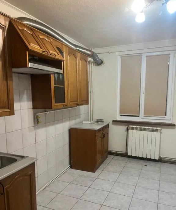 Apartament 2 camere etaj 3 zona Dumbrava