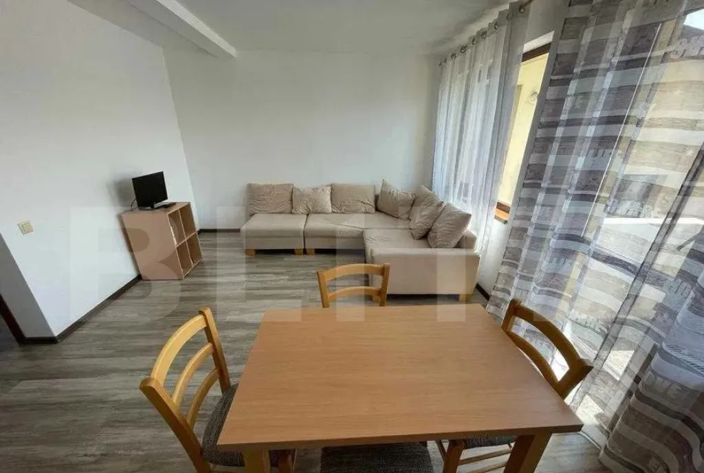 Apartament 2 camere 44 mp zona Terra