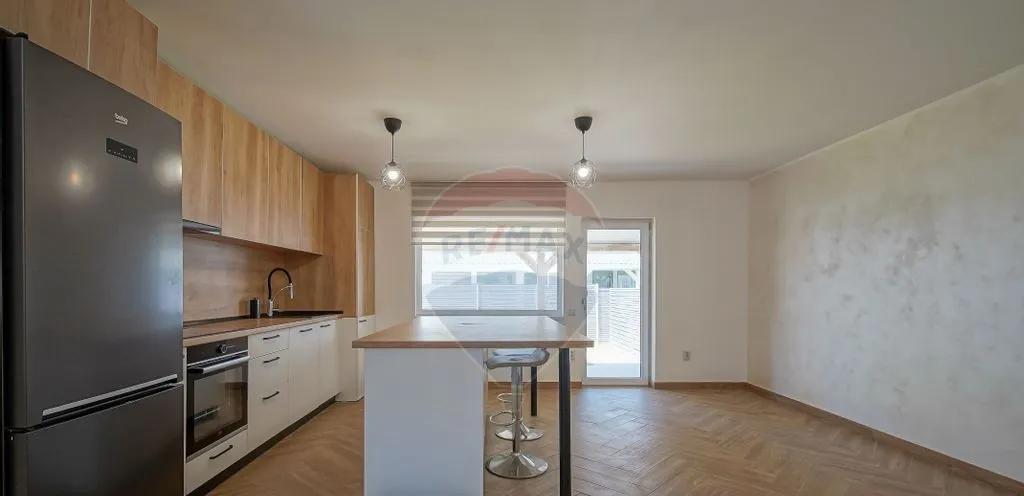 Casa 96 metri patrati utili - Cartier Valea cu Flori