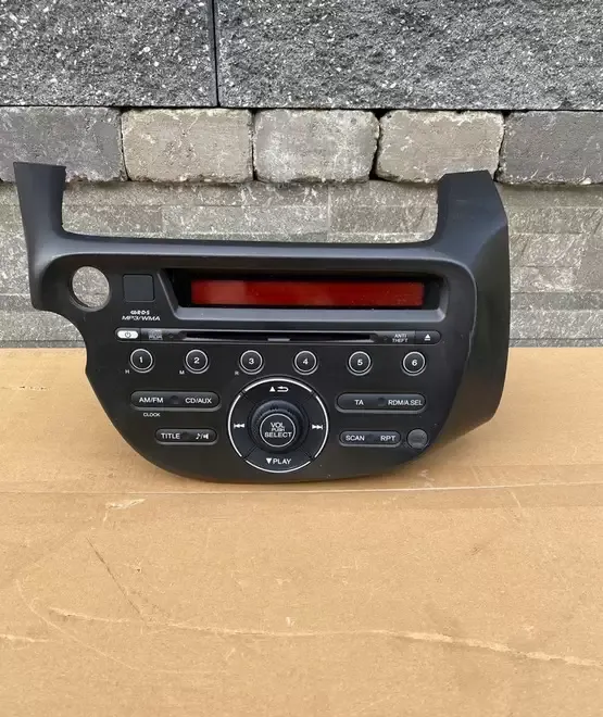 Bord CD radio carcasa HONDA Jazz / Fit 2010 - 2014