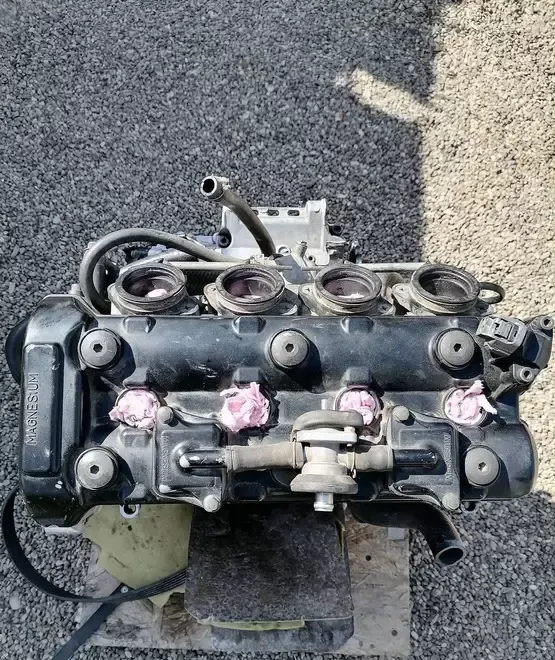 MOTOR suzuki gsxr 750 k 1 k 2 k 3