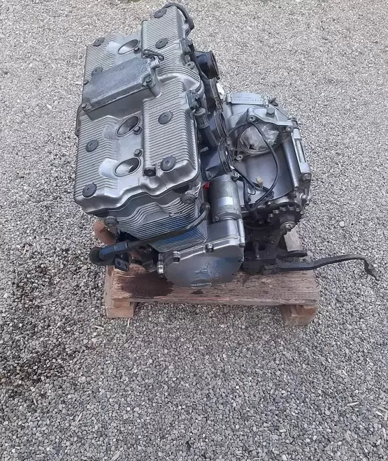MOTOR suzuki gsx 600 F