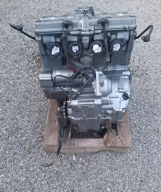 MOTOR suzuki gsx 600 F