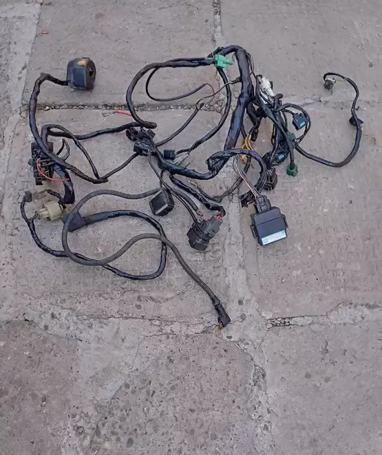 INSTALATIE electrica suzuki gsxr 600 K 1 K 2 K 3