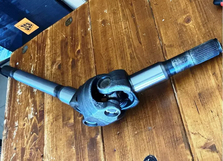 Cardane 3cx 4cx jcb capete de bara 3cx 4cx jcb