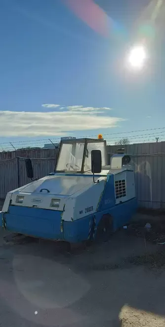 Maturatoare Tennant 800