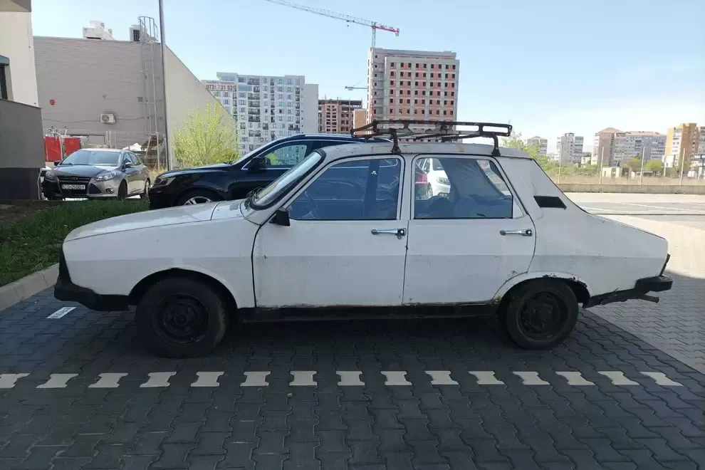 De vanzare automobil Dacia 1310